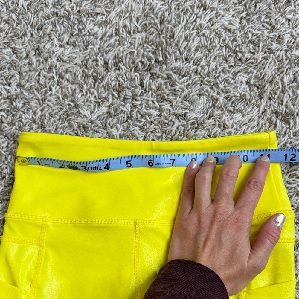 Zyia Active Leggings with Pockets Metallic Bright Yellow size 2 - Picture 12 of 14